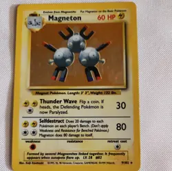 1999 Base Set Magneton Holo #9/102 Rare WOTC Pokemon Card TCG Original - Image 1