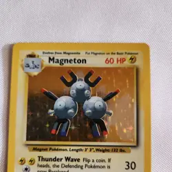 1999 Base Set Magneton Holo #9/102 Rare WOTC Pokemon Card TCG Original - Image 3