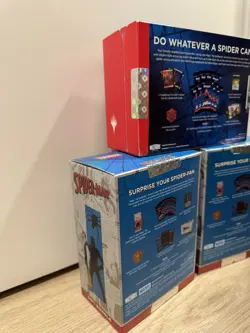 Magic: The Gathering x2 Spider-Man Bundle Gift Edition + Bundle Box - Image 5