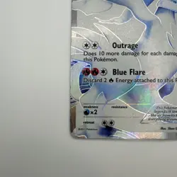 Reshiram 113/114 Holo Full Art Black and White Pokemon Card - DAMAGED - Image 5