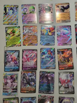 Pokemon card collection lot HUNDREDS of cards Vintage/Modern + Binder V, VMAX, - Image 3