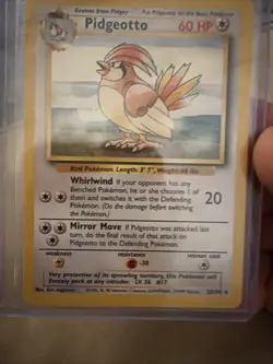 Pokemon TCG Pidgeotto 22/102 Base Set Rare - Image 3