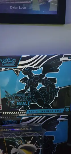 Pokemon TCG Black Bolt White Flare Elite Trainer Box ETB - Image 2
