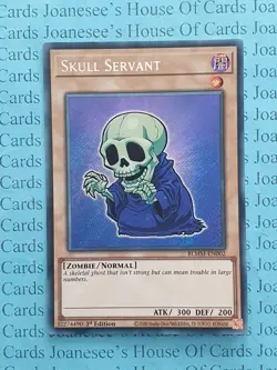 BLMM-EN002 Skull Servant Yu-Gi-Oh Card 1st Edition Chibi Artwork New - Image 1