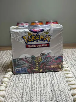 Pokemon TCG Sword & Shield - Lost Origin Booster Display Box - 36 Packs (sealed) 820650860553 - Image 1