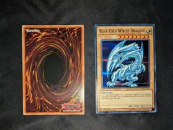 YUGIOH 1ST EDITION BLUE-EYES WHITE DRAGON RARE HOLO #DUSA-EN043 x2 - Image 5