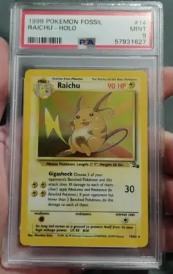 1999 POKEMON FOSSIL #14 RAICHU-HOLO PSA 9 - Image 1