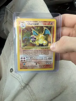 1999 Charizard Base Set Holo Pokemon Card 4/102 - Image 1