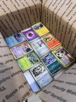 🔥 17lbs 4200+ UNSEARCHED Pokemon Bulk Lot! Some Holos & Vintage Cards LP/NM ✨ - Image 4