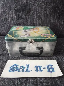 Pokemon TCG: Collector Chest - Spring 2022 820650850202 - Image 3