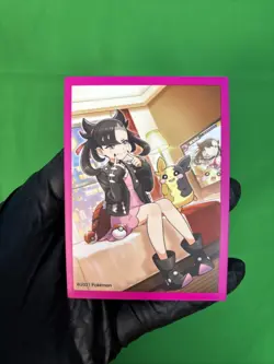 Pokemon TCG Marnie Full Art Promo SWSH Black Star Promos, Card SWSH121 - Image 3