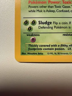 1999 Vintage Pokemon Muk 28/62 Fossil Holo - Image 3