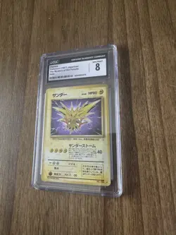 Zapdos | Pokemon Mystery of the Fossils (1997) |CGC NM/MINT 8 w/ Holo SWIRL - Image 3