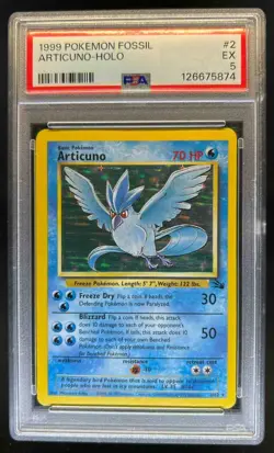 1999 Pokemon Fossil Articuno Holo Rare #2/62 PSA 5 - Image 1