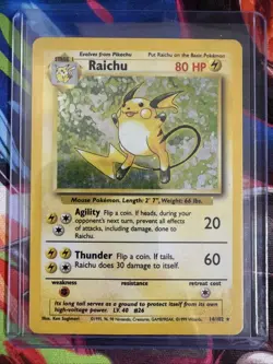 POKEMON TCG RAICHU HOLO BASE SET CARD RARE 14/102 - Image 1