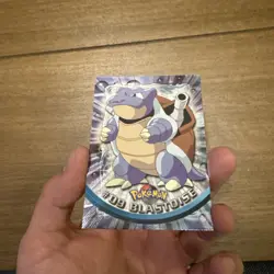 2000 Topps Chrome Holo Pokemon TV Series 1 Blastoise #9 mint ! - Image 4