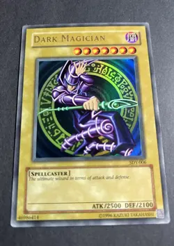 Yu-Gi-Oh! TCG Konami Dark Magician SDY-006 Ultra Rare Holo Starter Deck Unlimit… - Image 2