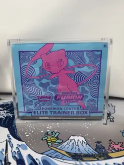POKEMON CENTER FUSION STRIKE SEALED ELITE TRAINER BOX ETB W/ HARD ACRYLIC CASE - Image 1