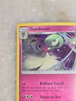 2018 Pokemon Sun & Moon Lost Thunder Gardevoir Cosmos Holo #141 TCG - Image 2