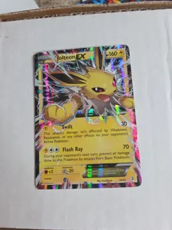 Pokemon TCG Jolteon-EX Holo Rare Card Generations 28/83 - Image 1