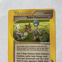 Town Volunteers 136/147 Aquapolis Played Condition Pokemon card - Image 2