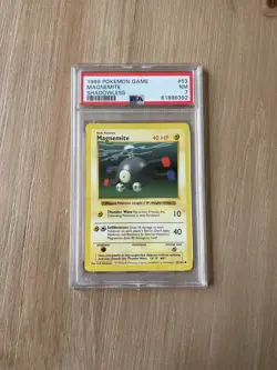 1999 Pokemon Game Base Set Magnemite Shadowless Card 53/102 PSA 7 - Image 1