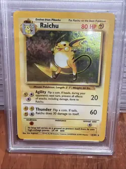 Pokemon TCG Raichu Holo Rare Card Base Set 14/102 1999 Eng PSA 6 - Image 2