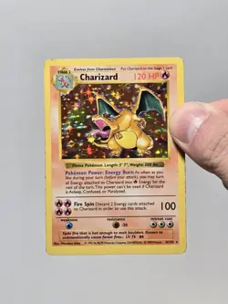 Charizard MP 4/102 Shadowless Base Set Pokemon Holo - Image 2