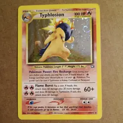 Typhlosion (2000) - Pokemon Neo Genesis Rare Holo 17/111 Swirl - Image 1