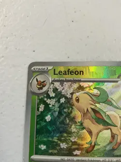 Leafeon (Master Ball Pattern) 005/131 Prismatic Evolutions Holo Pokemon - Image 4