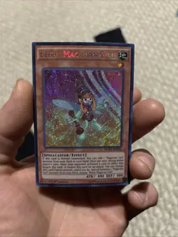 Yu-Gi-Oh Berry Magician Girl MVP1-ENS14 Secret Rare 1st Edition M/Nm Condition - Image 1