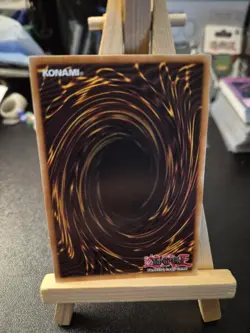 YUGIOH BABY DRAGON SUPER RARE 1ST EDITION NEAR MINT LCJW-EN006 - Image 2