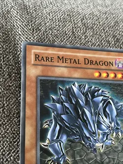 Yu-Gi-Oh! Rare Metal Dragon GLD1-EN020 Limited Edition Single Commons Near Mint - Image 2