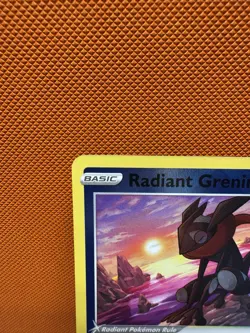 Pokemon TCG Radiant Greninja Astral Radiance 046/189 Holo Radiant Rare NM - Image 2