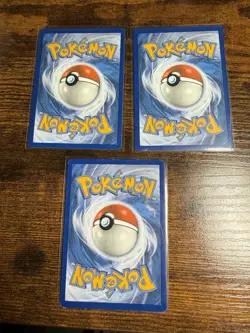 Pokemon Lot 2x Charizard 3/70 , Detective Pikachu 10/18 Holo - Image 2