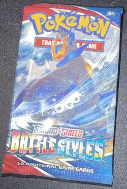 Pokemon Booster Pack Lot – Evolving Skies, Chilling Reign, Variety Bundle - Image 5