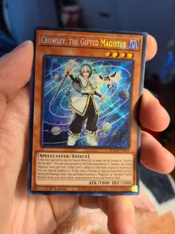 Yugioh Crowley, the Gifted Magistus BLMM-EN044 1st Secret Rare - Image 1