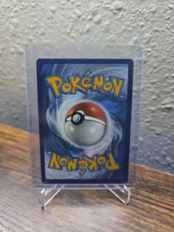Pokemon TCG Hitmonchan Evolutions Holo Rare Card 62/108 - Image 2
