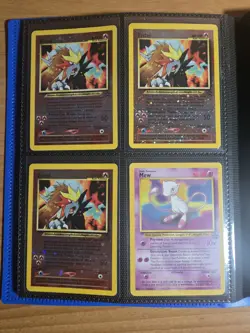 Pokemon TCG 40 Card Lot Vintage Wizards of the Coast Holo Charizard Mew Entei - Image 2