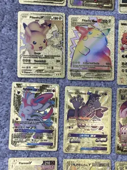Set of 25 Charizard,Umbreon,Magikarp,Jolteo&More Gold Foil Fan Art Cards - Image 5