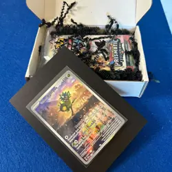 4X Pokemon TCG Booster Packs + Promo, Prismatic Evolutions, Fable, Read, Lot 08 - Image 1
