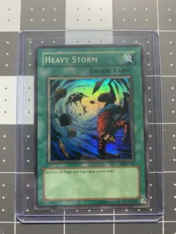 Yu-Gi-Oh! Heavy Storm MRD-142 Metal Raiders Super Rare Unlimited 1996 - Image 1