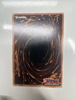 Giant Trunade DB1-EN032 Dark Beginning 1 Unlimited - Image 2