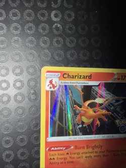 POKEMON CHARIZARD #010/078 RARE HOLOFOIL NM POKEMON GO CARD - Image 5