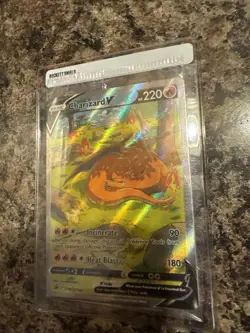 Charizard V SWSH260 SWSH: Sword & Shield Promo Cards Holo - Image 1