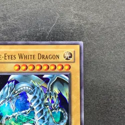 Blue-Eyes White Dragon JMP-001 Ultra Rare YuGiOh 360 - Image 3