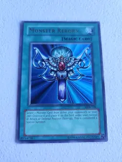 Yugioh Monster Reborn LOB-118 (Ultra Rare) Unlimited #Y157 - Image 1