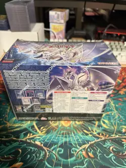 YU-GI-OH BLUE-EYES WHITE DESTINY STRUCTURE DECK BOX - Image 2