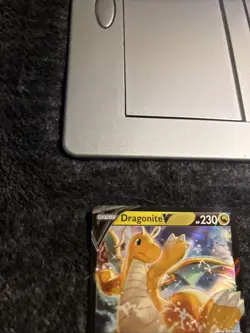 Pokemon TCG Dragonite v SWSH235 Promo Holo Full Art LP - Image 3