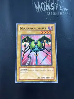 YUGIOH MECHANICALCHASER COMMON SD10-EN005 1ST EDITION - Image 1